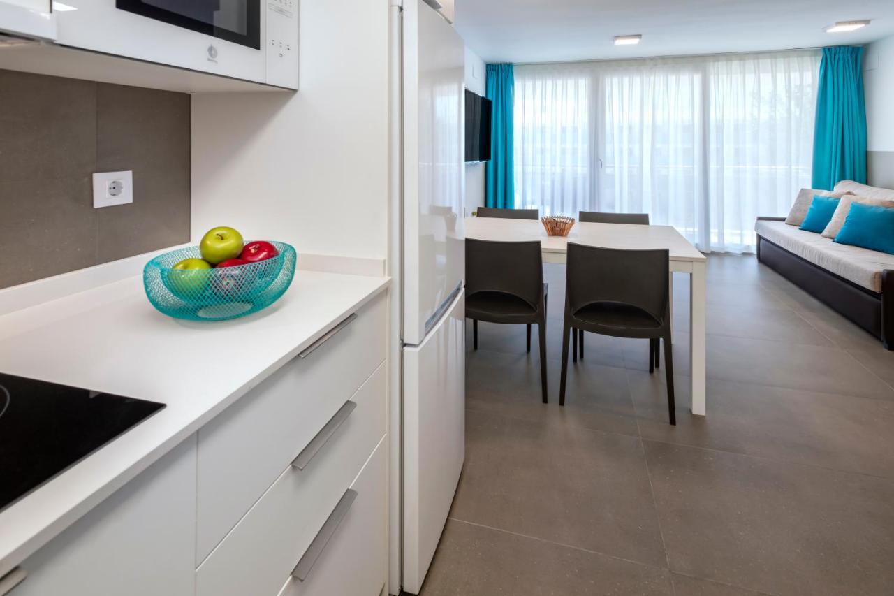Rentalmar Salou Playa Family Suites & Pool 外观 照片